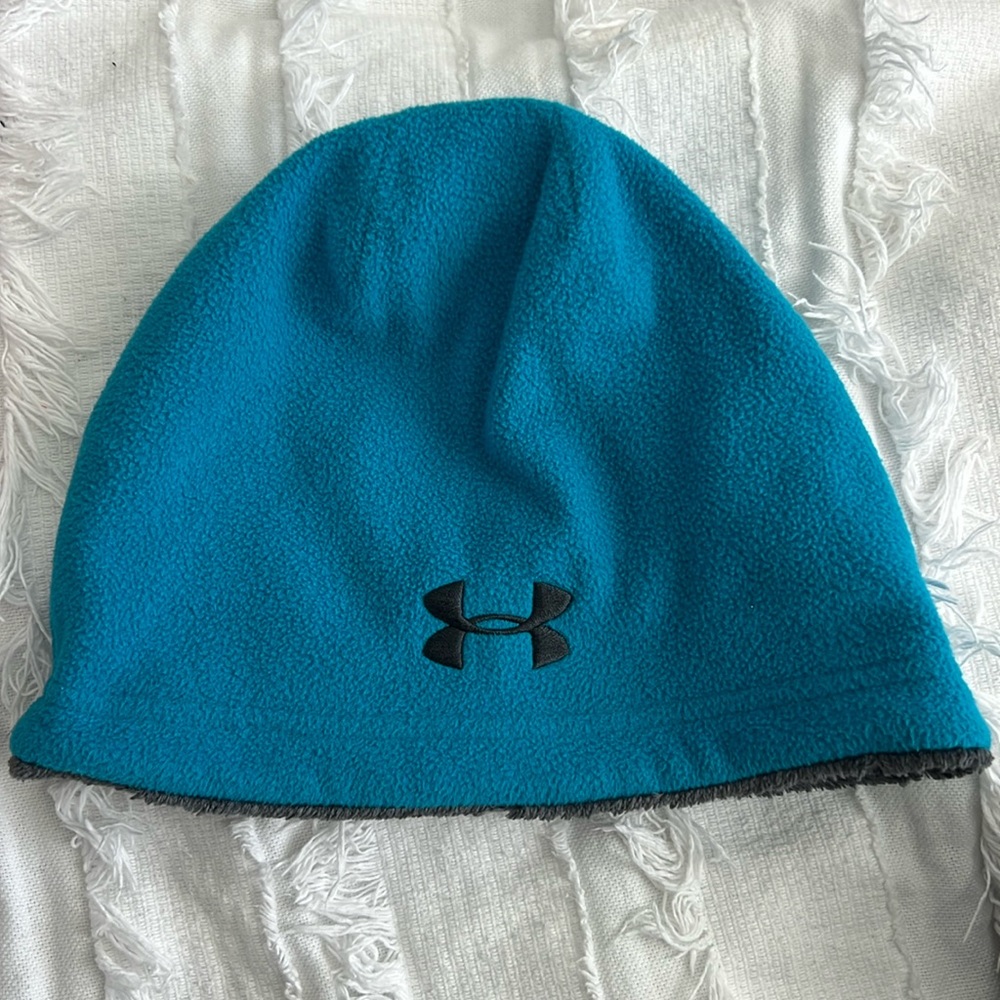 Under Armour beanie